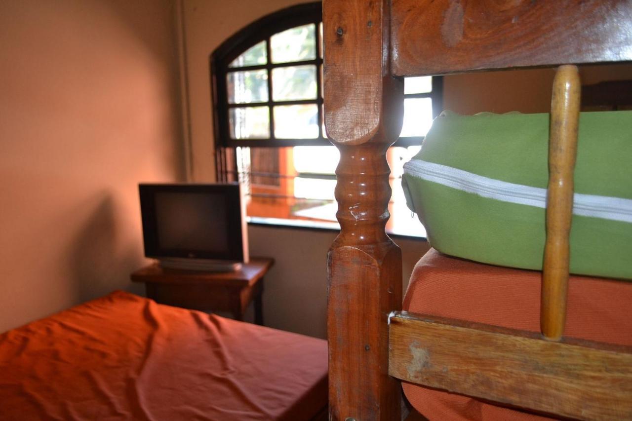 0001.09 - Maranduba - Chale Terreo - 1 Dormitorio - 6 Pessoas - 2 Quadras Do Mar - Piscina - Wi-Fi อูบาตูบา ภายนอก รูปภาพ